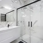 Heart Of Luxury With Amazing View *