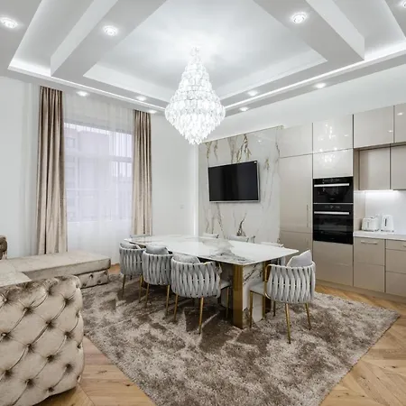 아파트 Heart Of Luxury With Amazing View *