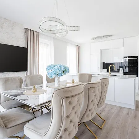 Heart Of Luxury With Amazing View *