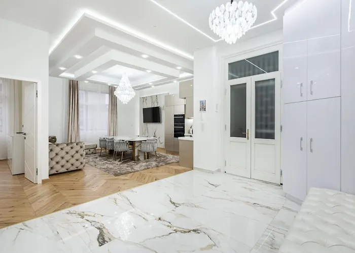 Heart Of Luxury With Amazing View Budapest