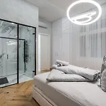Heart Of Luxury With Amazing View Apartment Budapest
