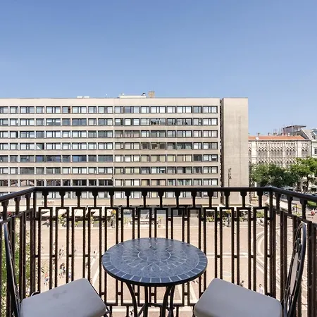 아파트 Heart Of Luxury With Amazing View