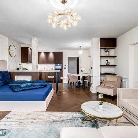 Heart Of Luxury With Amazing View شقة *