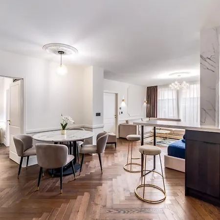 Heart Of Luxury With Amazing View بودابست