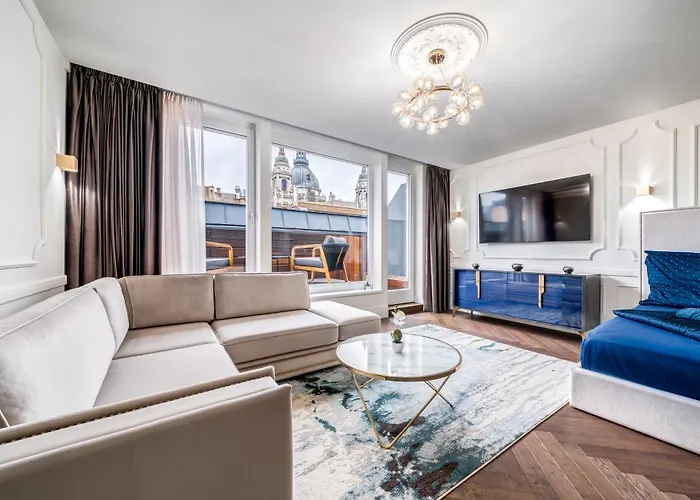Heart Of Luxury With Amazing View 布达佩斯