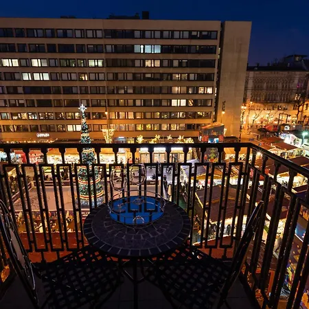 Heart Of Luxury With Amazing View Apartmán *