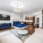 Heart Of Luxury With Amazing View * Будапешт
